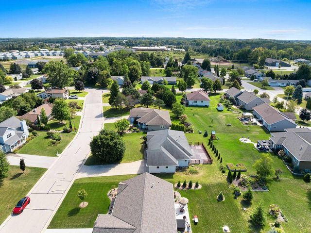 33 N ASHLAND AVENUE, Sturgeon Bay, WI 54235