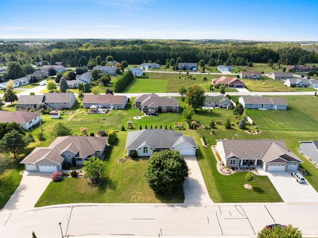 33 N ASHLAND AVENUE, Sturgeon Bay, WI 54235