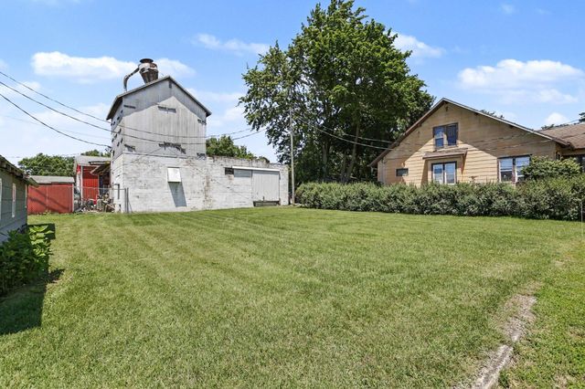 4737 Territorial Road, Benton Charter Twp, MI 49022