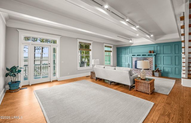 21 Waterside Drive, Beaufort, SC 29907