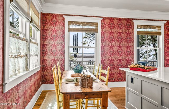 21 Waterside Drive, Beaufort, SC 29907
