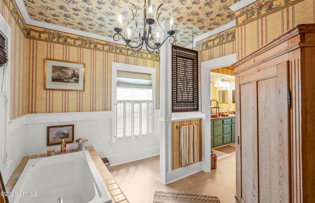 21 Waterside Drive, Beaufort, SC 29907