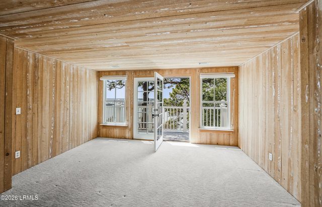 21 Waterside Drive, Beaufort, SC 29907