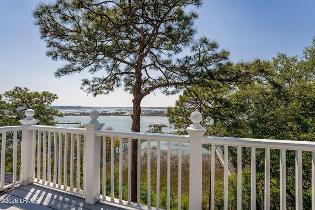 21 Waterside Drive, Beaufort, SC 29907