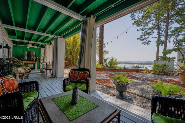 21 Waterside Drive, Beaufort, SC 29907