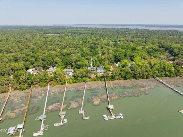 21 Waterside Drive, Beaufort, SC 29907