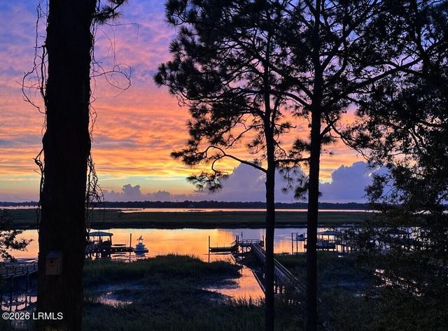21 Waterside Drive, Beaufort, SC 29907