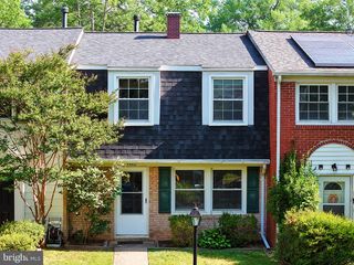 5460 GLOUCESTER RD, Columbia, MD 21044