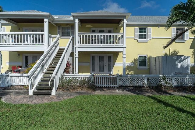 102 POMPANO DRIVE SE C, St Petersburg, FL 33705