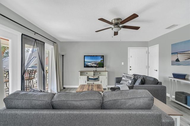102 POMPANO DRIVE SE C, St Petersburg, FL 33705