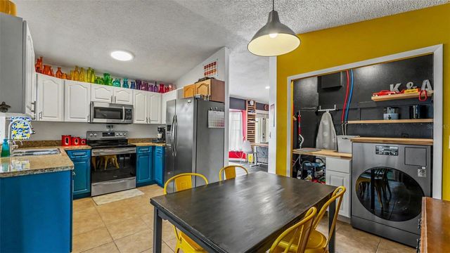 1417 PERIWINKLE COURT, Lakeland, FL 33811
