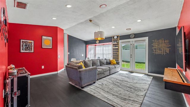 1417 PERIWINKLE COURT, Lakeland, FL 33811