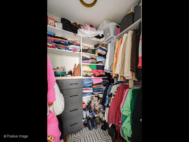 600 N Dearborn Street 1705, Chicago, IL 60610