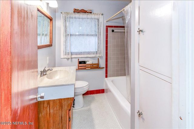 5222 HOLLYCREST Drive, Jacksonville, FL 32205