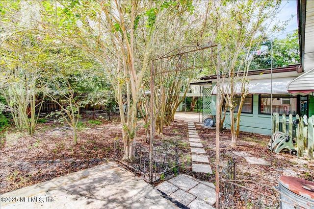 5222 HOLLYCREST Drive, Jacksonville, FL 32205