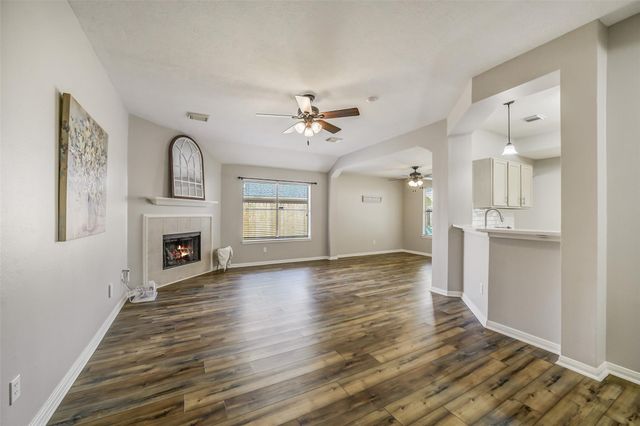 3810 Apple Hollow Lane, Humble, TX 77396
