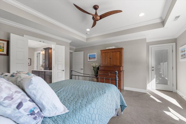 1210 MARCASSIN DR, Columbia, MO 65201