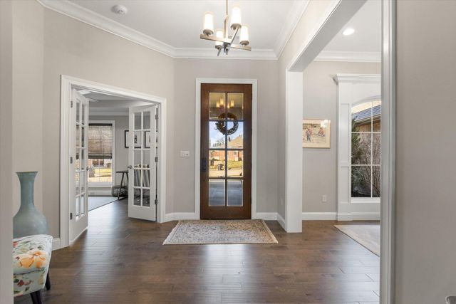 1210 MARCASSIN DR, Columbia, MO 65201