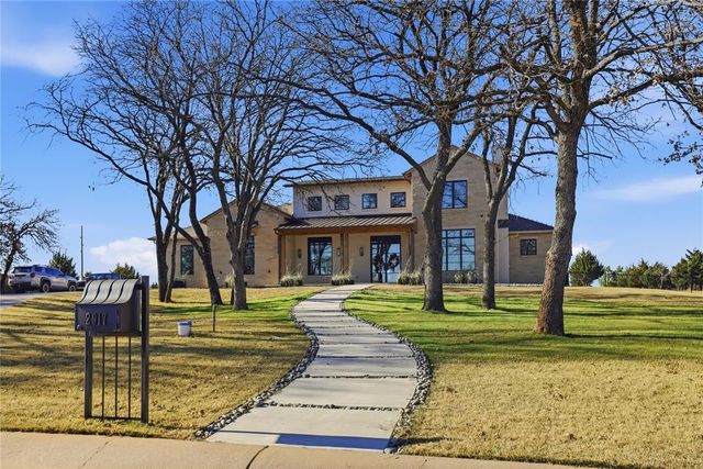 2917 Piazza Court, Arcadia, OK 73007