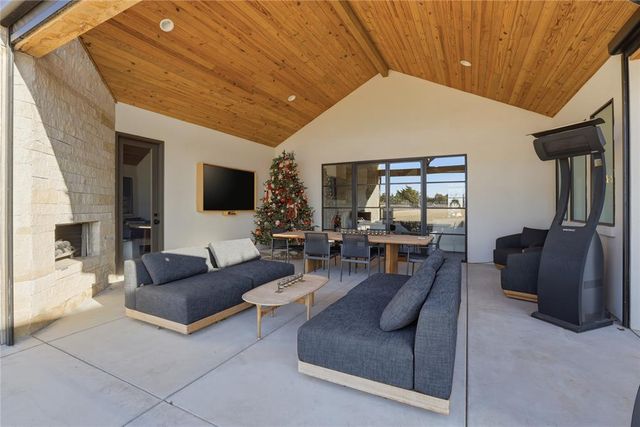 2917 Piazza Court, Arcadia, OK 73007