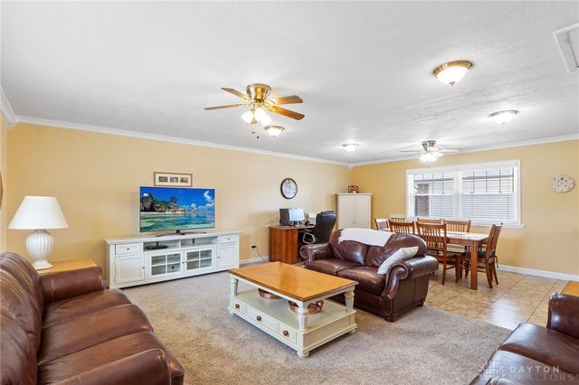 1568 Cheyenne Drive, Xenia, OH 45385