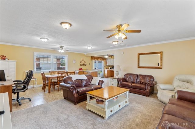 1568 Cheyenne Drive, Xenia, OH 45385