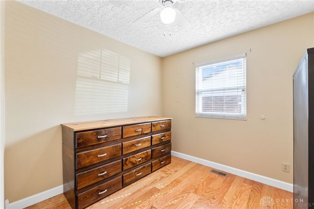 1568 Cheyenne Drive, Xenia, OH 45385