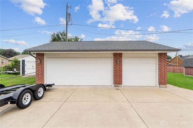 1568 Cheyenne Drive, Xenia, OH 45385