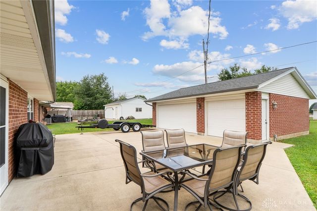 1568 Cheyenne Drive, Xenia, OH 45385