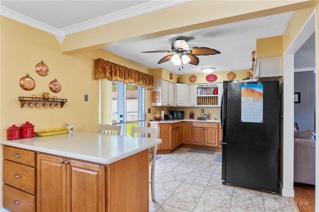 1568 Cheyenne Drive, Xenia, OH 45385