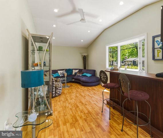 3310 SUNSET AVE, Williamstown, NJ 08094