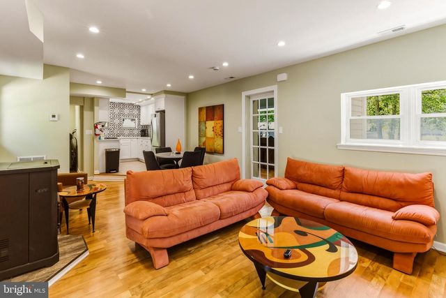 3310 SUNSET AVE, Williamstown, NJ 08094