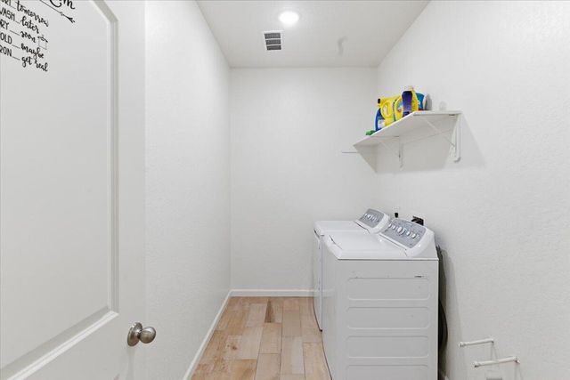 3625 Chelsea Street, Tulare, CA 93274