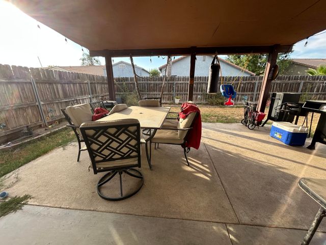 1968 Tahoe Ave Avenue, Tulare, CA 93274