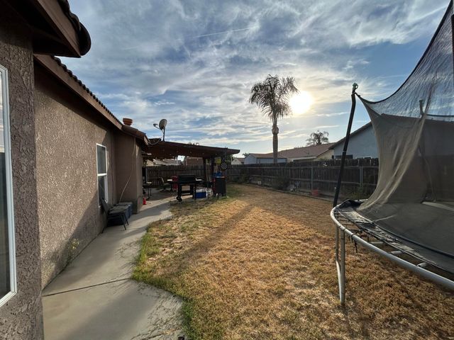 1968 Tahoe Ave Avenue, Tulare, CA 93274