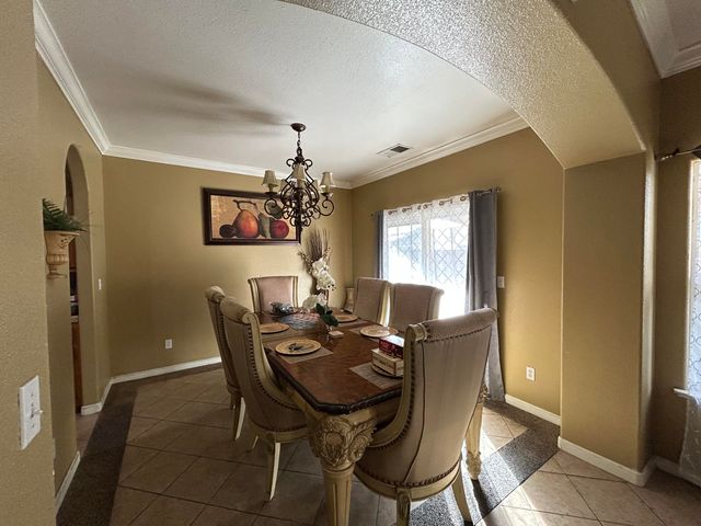 1968 Tahoe Ave Avenue, Tulare, CA 93274