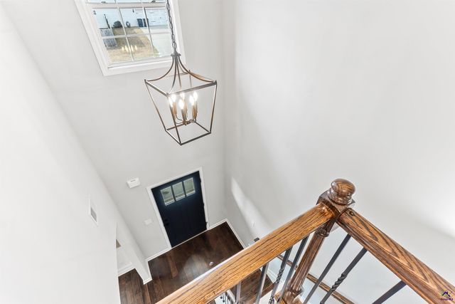 203 Amberley Court, Kathleen, GA 31047