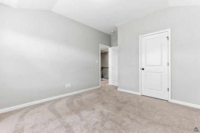 203 Amberley Court, Kathleen, GA 31047