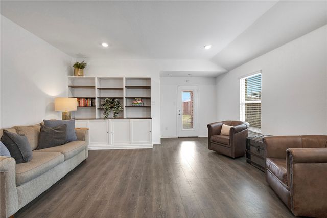 3223 Buttonbush Drive, Royse City, TX 75189