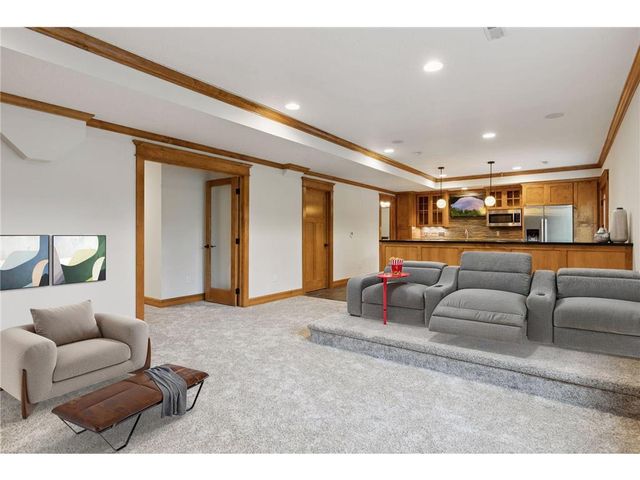 613 Topaz Lane, Hudson, WI 54016