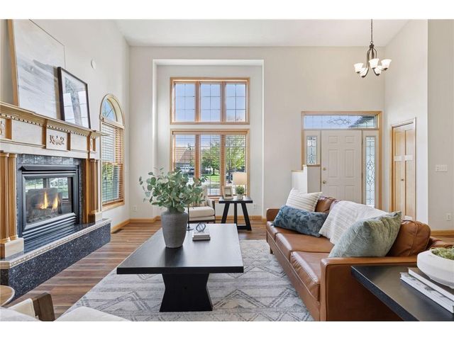 613 Topaz Lane, Hudson, WI 54016