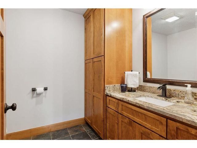 613 Topaz Lane, Hudson, WI 54016