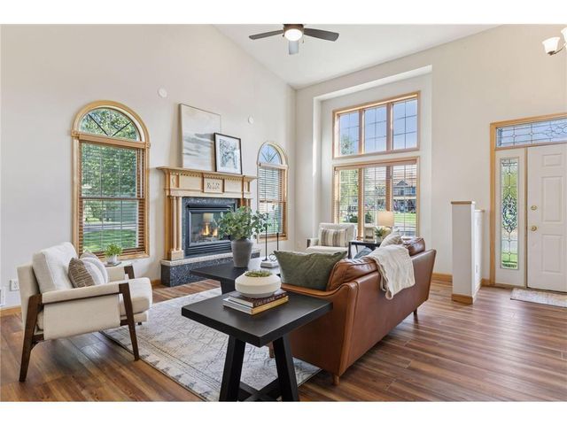 613 Topaz Lane, Hudson, WI 54016