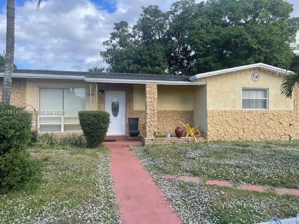 3461 NW 1st St 0, Lauderhill, FL 33311