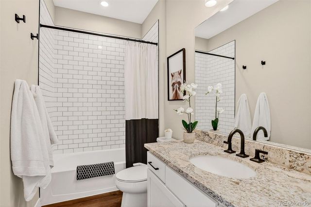 5857 La Posada Place, Parker, CO 80134