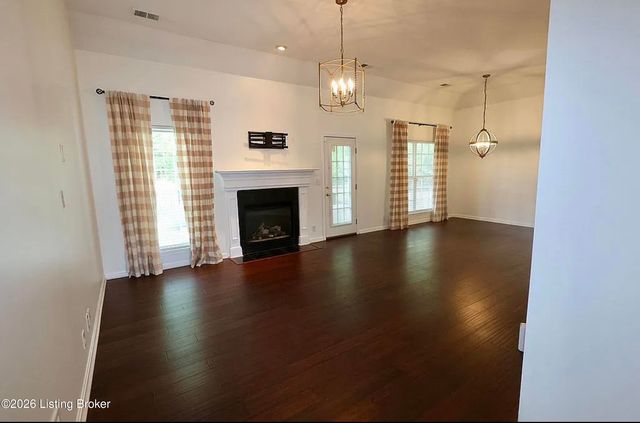 1403 Wellington Club Ct, Louisville, KY 40245