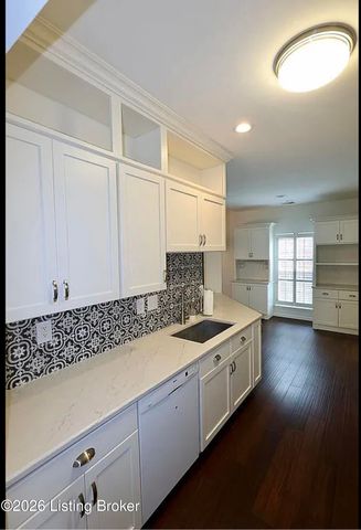 1403 Wellington Club Ct, Louisville, KY 40245