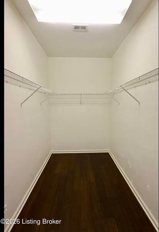 1403 Wellington Club Ct, Louisville, KY 40245
