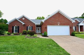 1403 Wellington Club Ct, Louisville, KY 40245