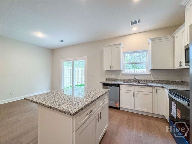 107 Heirloom Road, Hinesville, GA 31313